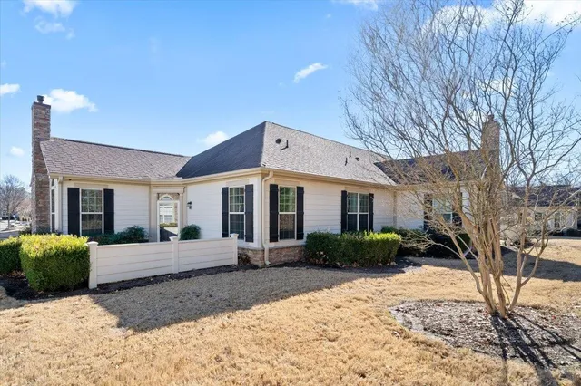 $249,900 | 1647 West Southfield Circle, Cordova, TN 38016