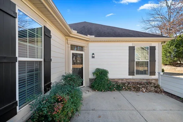 $245,000 | 1647 West Southfield Circle, Memphis, TN 38016