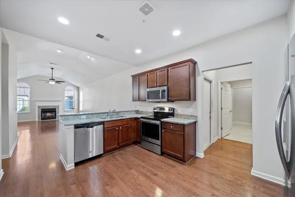 $249,900 | 1647 West Southfield Circle, Memphis, TN 38016