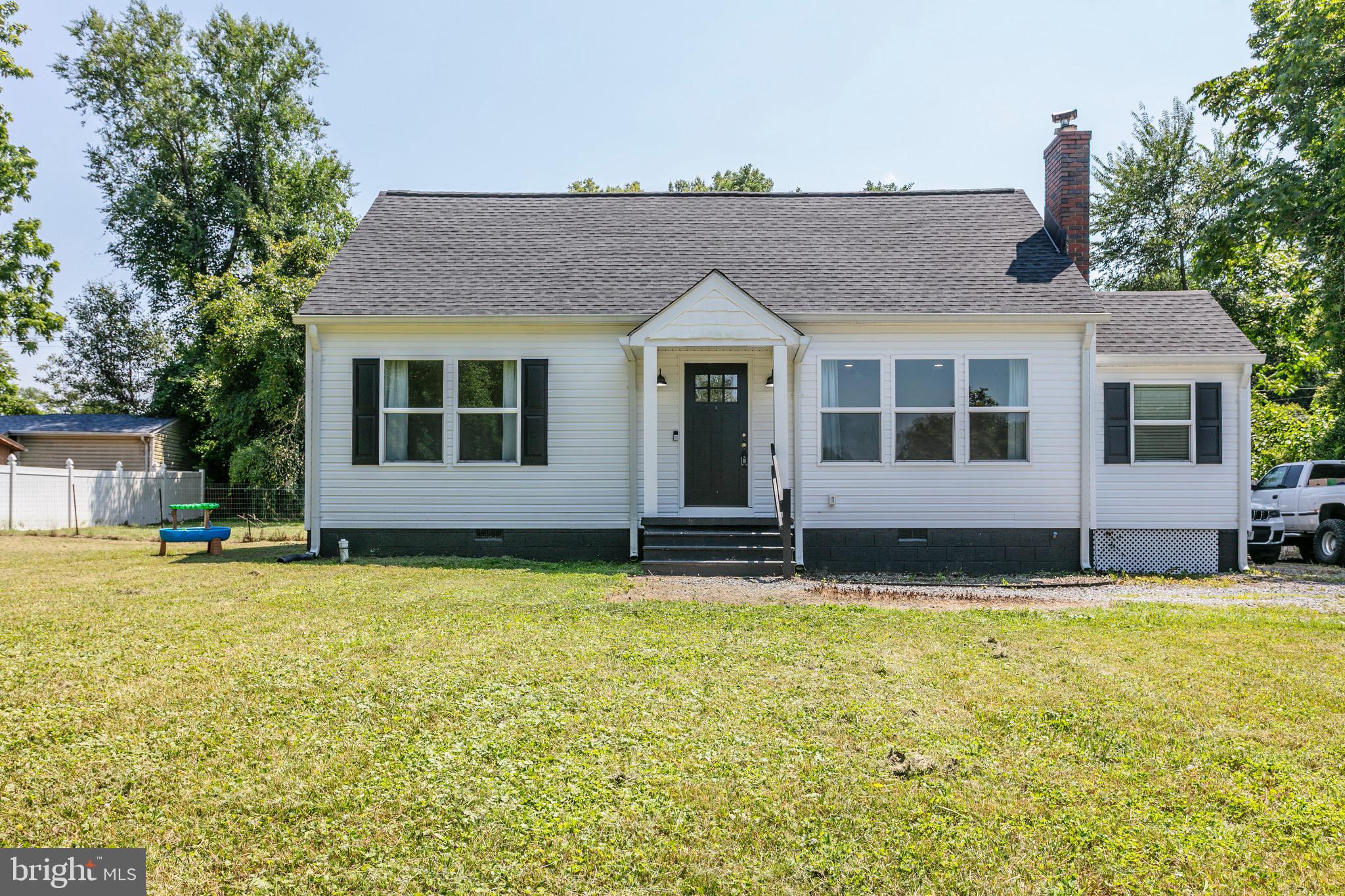 471 Ferry Road Fredericksburg, VA 22405 - Photo 1 of 51 Gallery Image 1