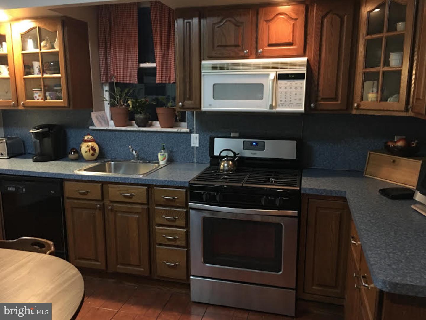 2115 West Ritner Street Philadelphia, PA 19145 - Photo 8 of 20 Gallery Image 8