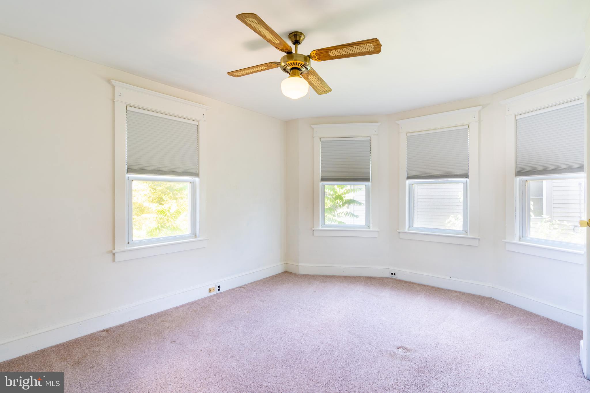 320 Leconey Avenue Palmyra, NJ 08065 - Photo 25 of 29