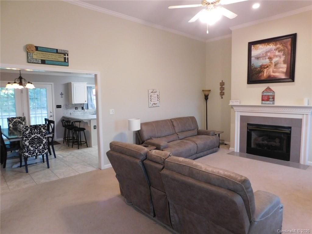 841 Robertson Road Rock Hill, SC 29730 - Photo 4 of 21 Gallery Image 4