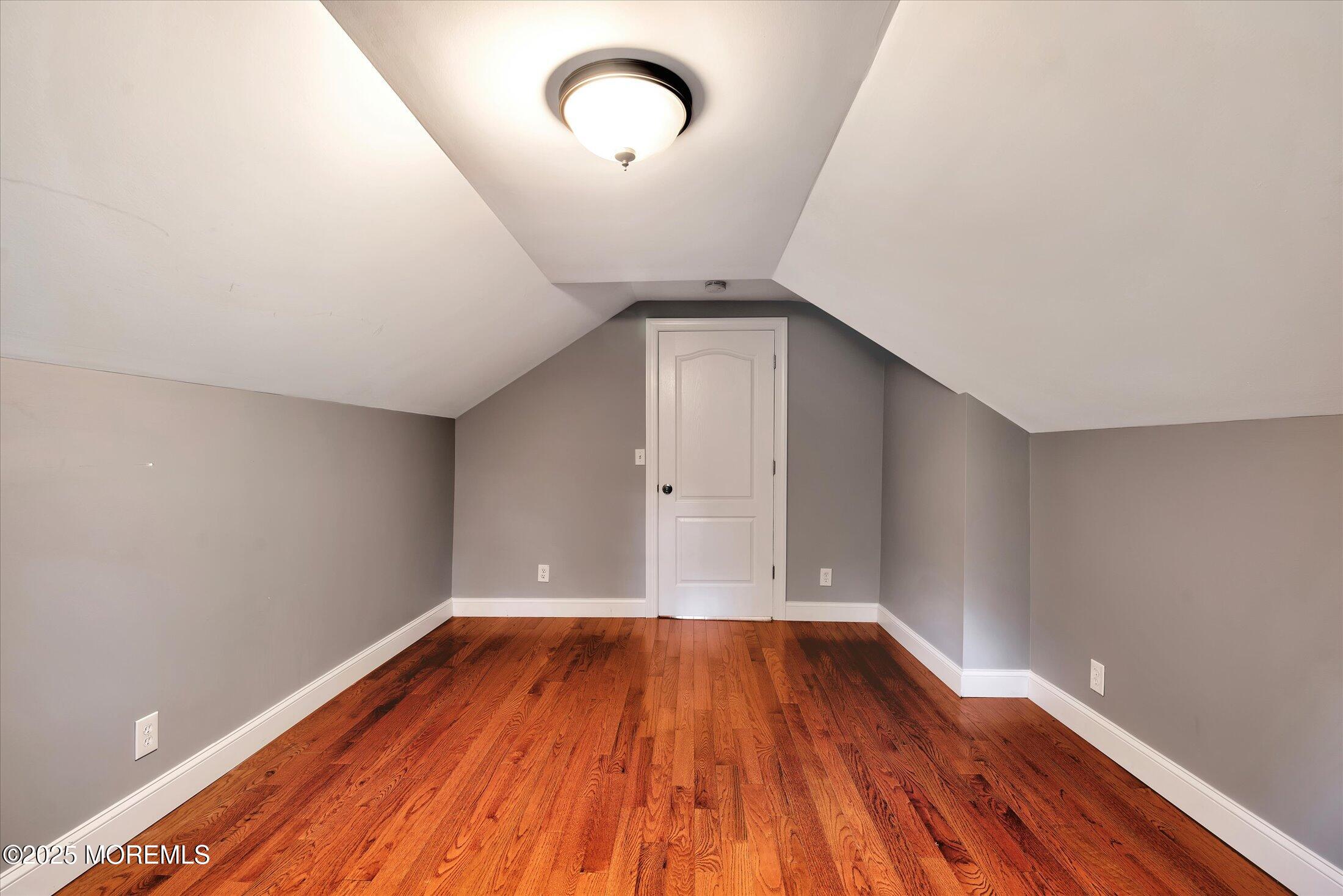 88 Dutch Lane Road Marlboro, NJ 07746 - Photo 21 of 35 30-LOFT BEDROOM