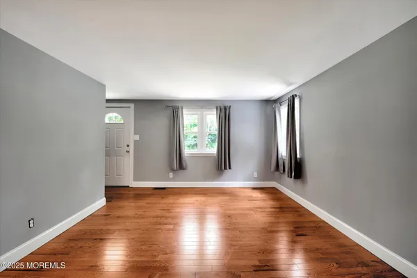 $4,500 | 88 Dutch Lane Road, Marlboro, NJ 07746