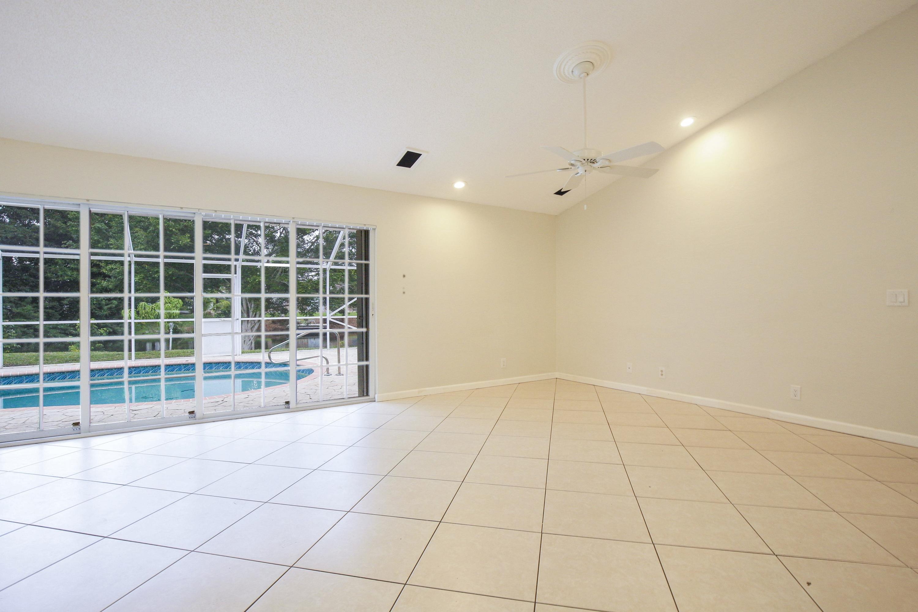 19383 Colorado Circle Boca Raton, FL 33434 - Photo 4 of 26 55