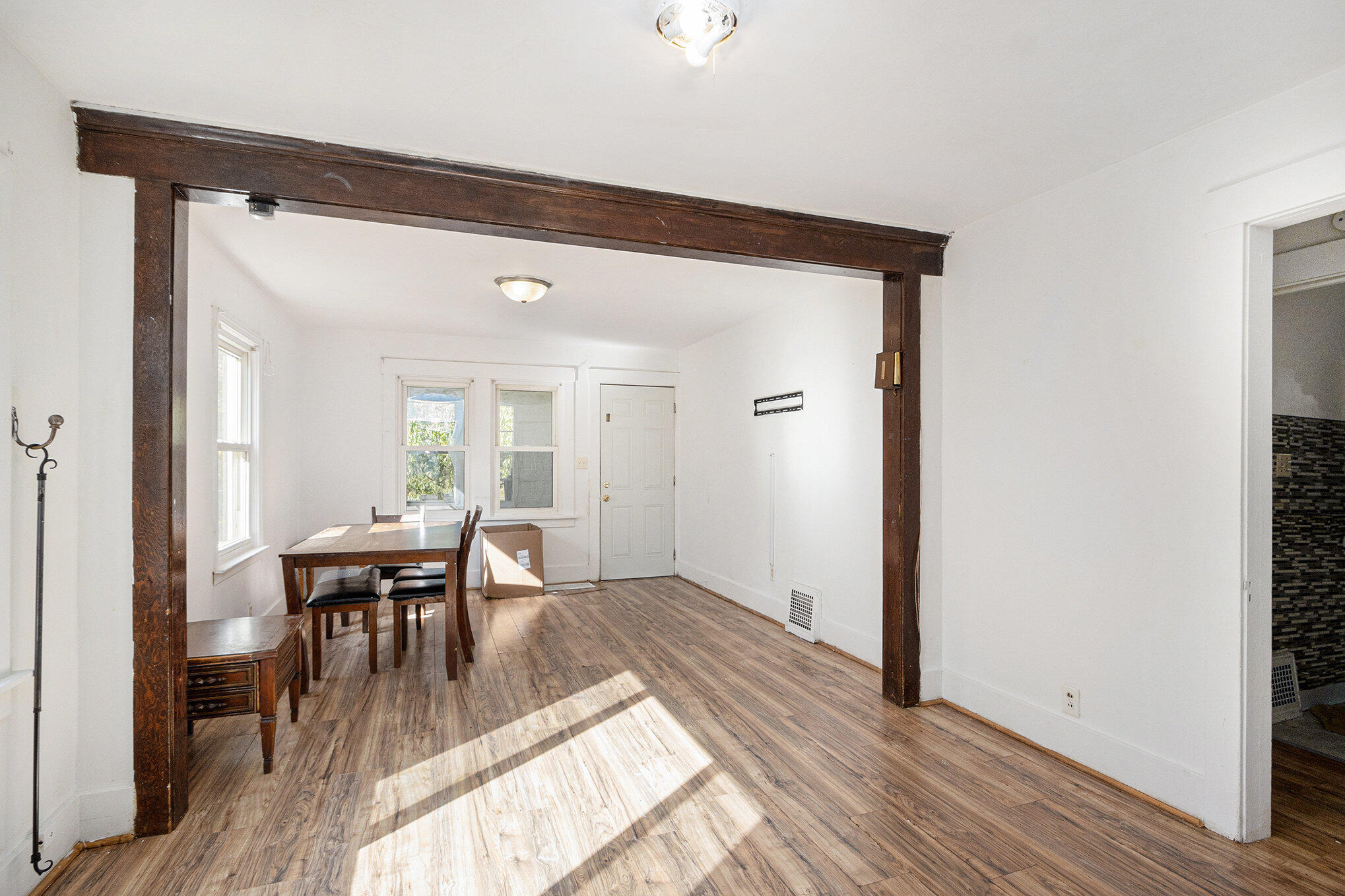 446 24th Street North Springfield, MI 49037 - Photo 7 of 18 007_file_214