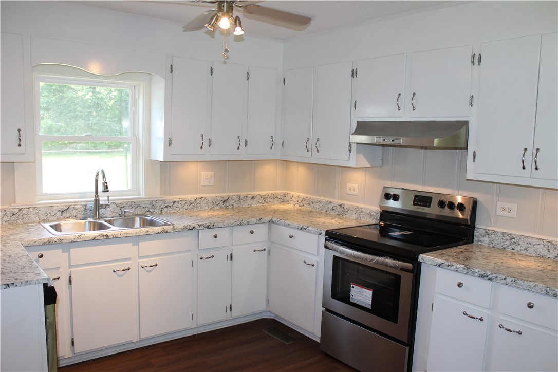 808 Central Road Pendleton, SC 29670 - Photo 6 of 22
