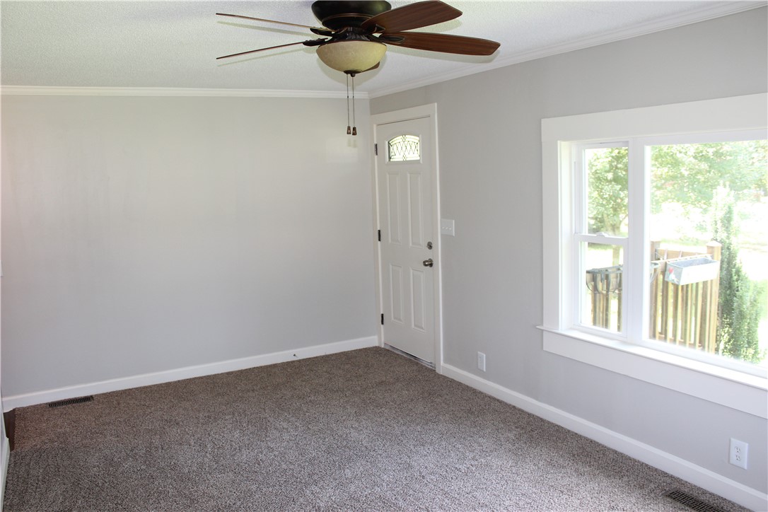 808 Central Road Pendleton, SC 29670 - Photo 9 of 22