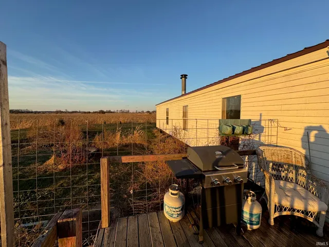 $60,000 | 8686 South 1100 West, Royal Center, IN 46978