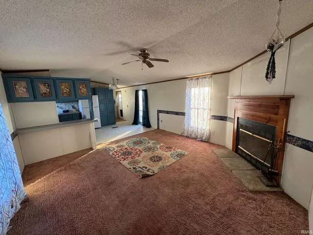 $60,000 | 8686 South 1100 West, Royal Center, IN 46978