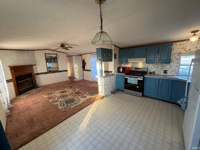 $60,000 | 8686 South 1100 West, Royal Center, IN 46978