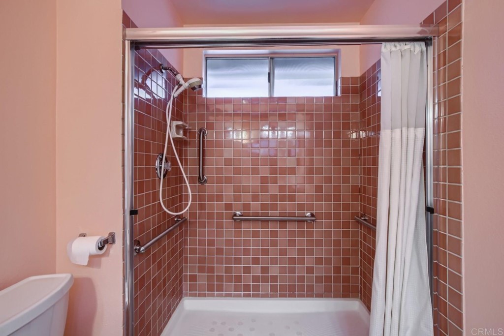 404 Compass Road Oceanside, CA 92054 - Photo 15 of 26 a bathroom with a shower