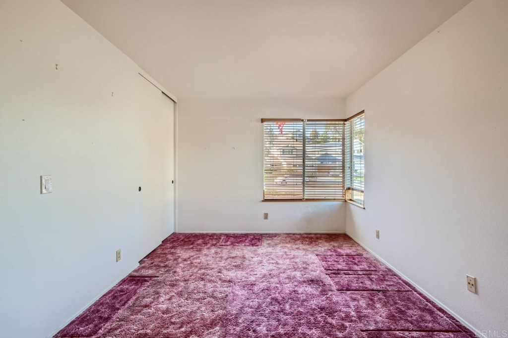 404 Compass Road Oceanside, CA 92054 - Photo 17 of 26 an empty room with window