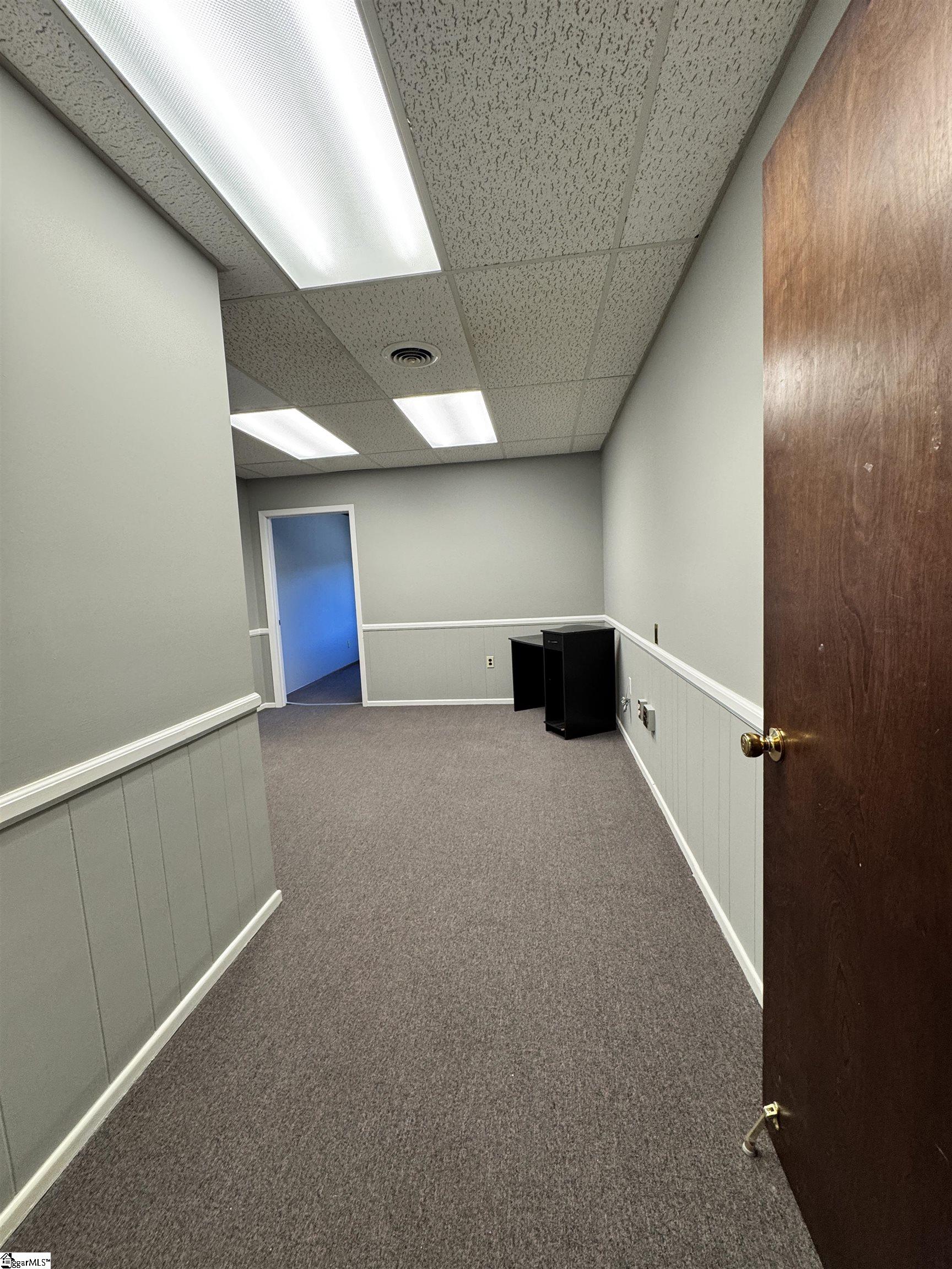 2315 North Main Street Anderson, SC 29621 - Photo 2 of 7