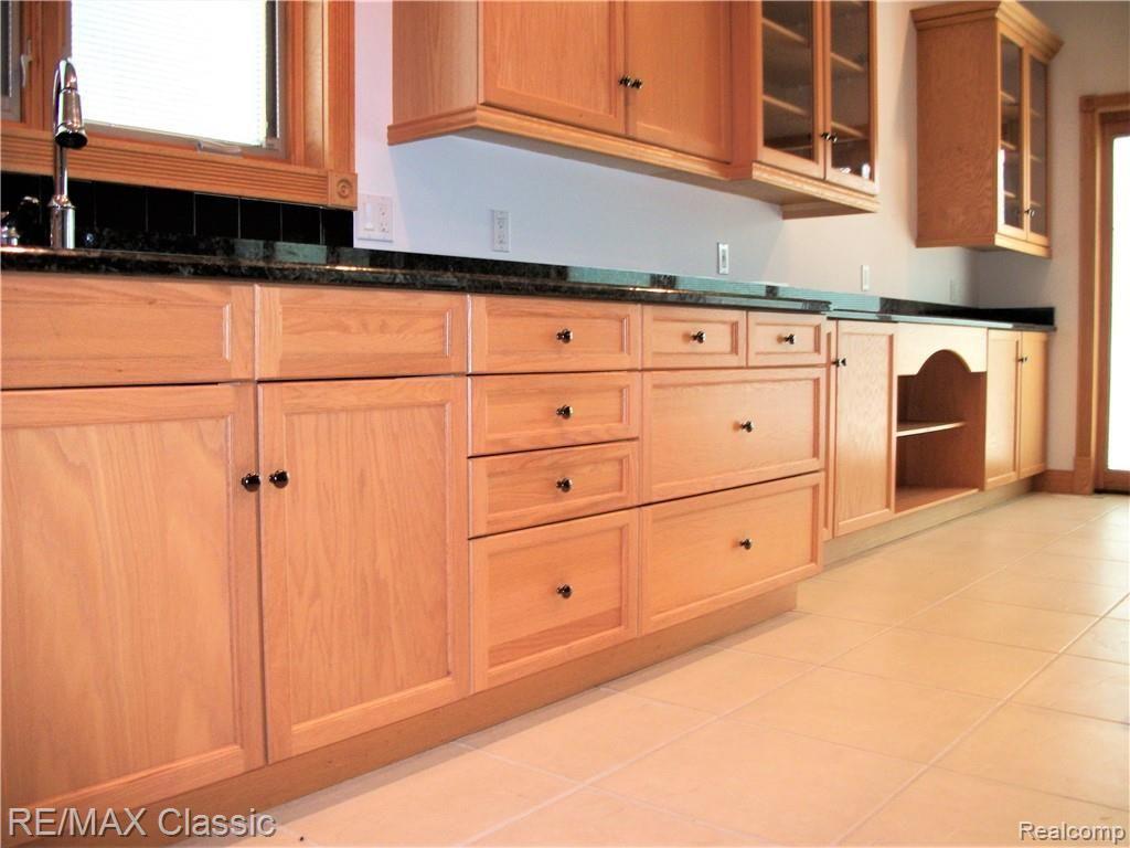 7679 Kearney Road Whitmore Lake, MI 48189 - Photo 14 of 68 103_2909.jpg