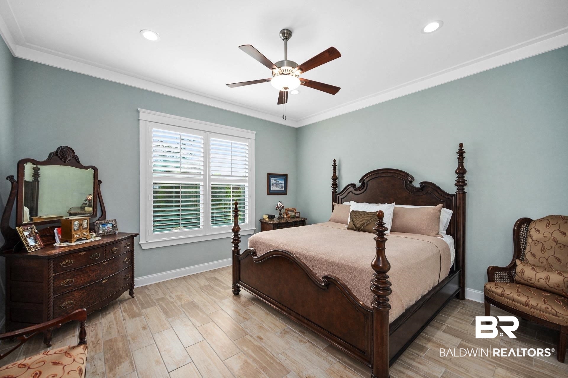 548 Retreat Lane Gulf Shores, AL 36542 - Photo 19 of 48 Primary Bedroom