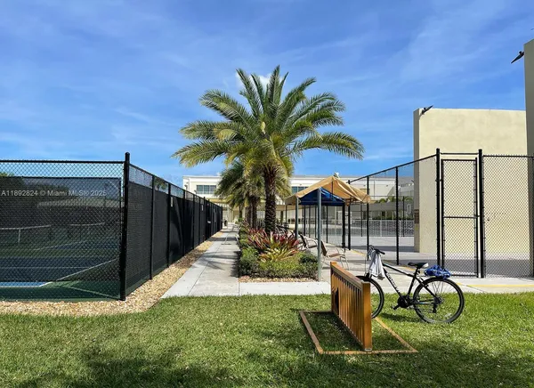 $1,450 | 287 Norwich L, Unit 287, West Palm Beach, FL 33417