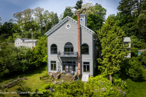 $799,000 | 380 Main Street, New Baltimore, NY 12192