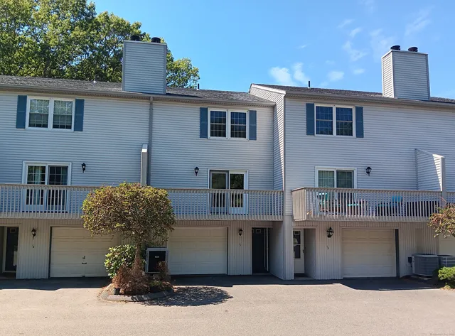 $276,000 | 20 Wolf Hill Road, Unit 6F, Wolcott, CT 06716