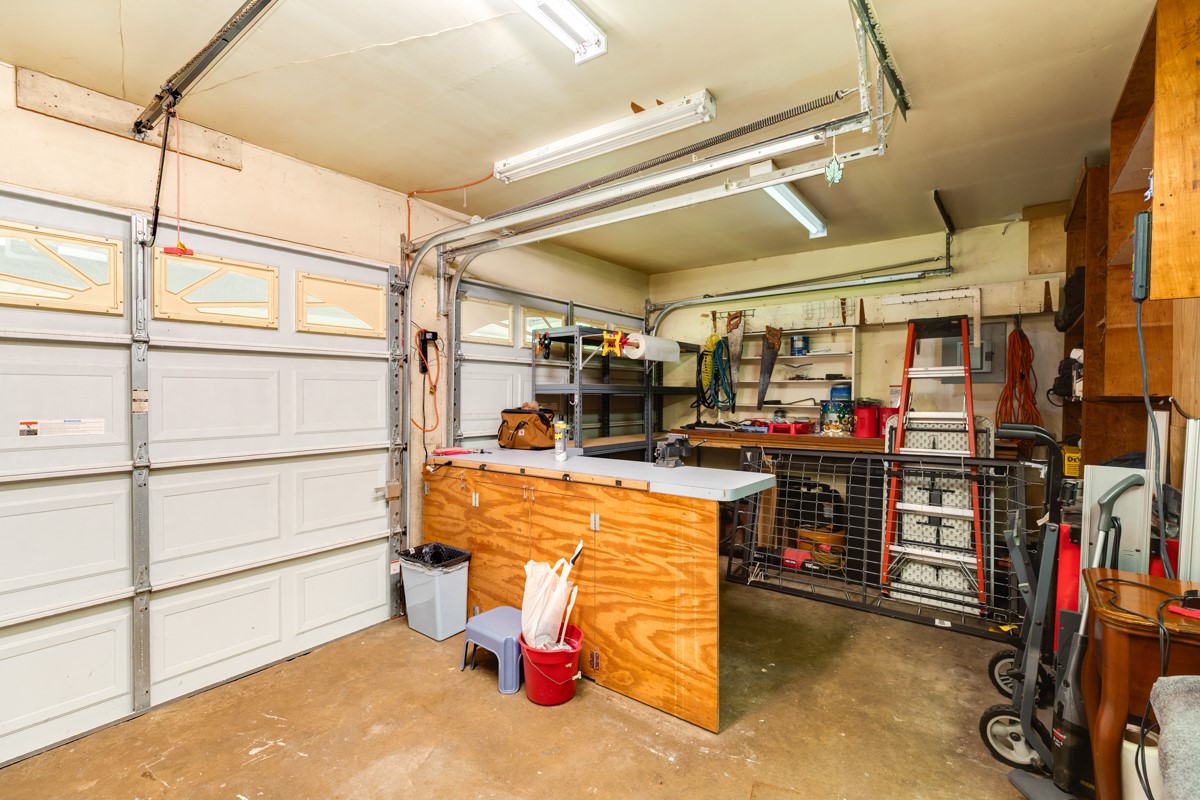 429 East Kiber Street Angleton, TX 77515 - Photo 25 of 25