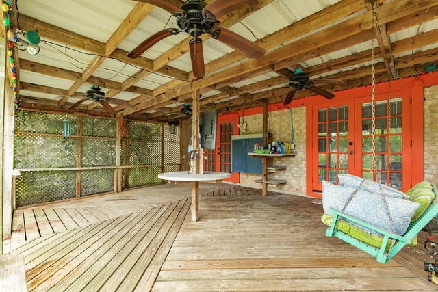 $219,500 | 429 East Kiber Street, Angleton, TX 77515