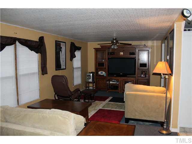 2065-E Paylor Road Mebane, NC 27302 - Photo 3 of 12 Gallery Image 3