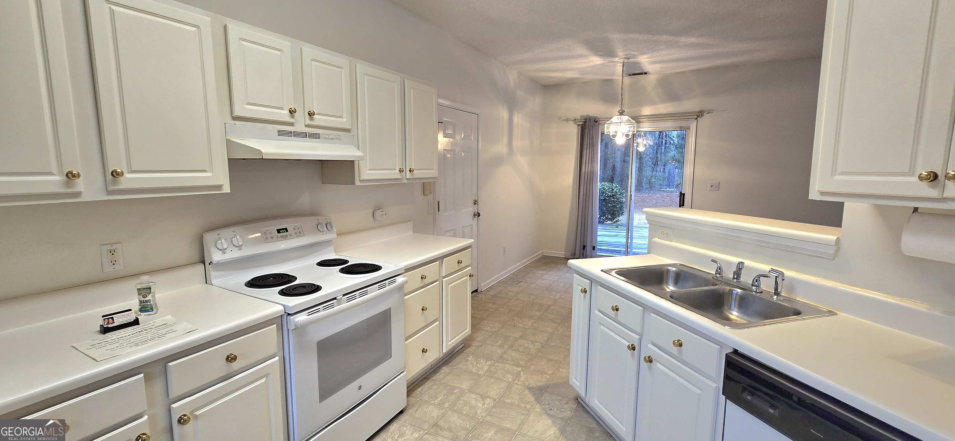 45 Chemin Place Sharpsburg, GA 30277 - Photo 13 of 47