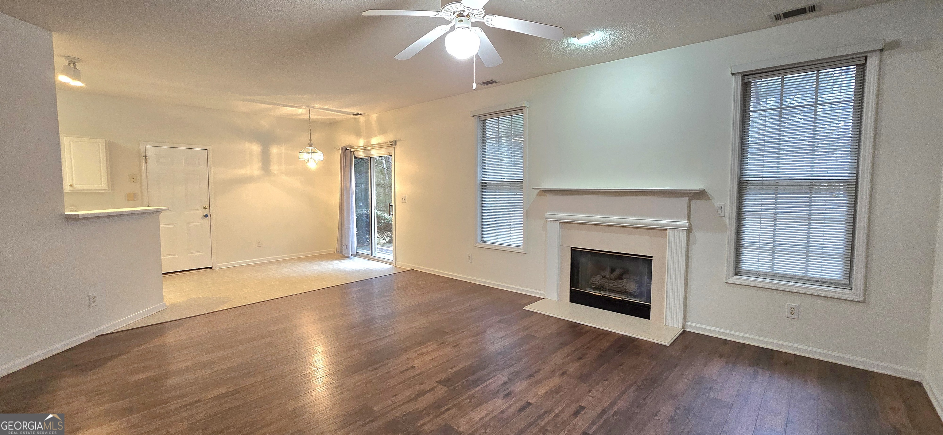 45 Chemin Place Sharpsburg, GA 30277 - Photo 7 of 47