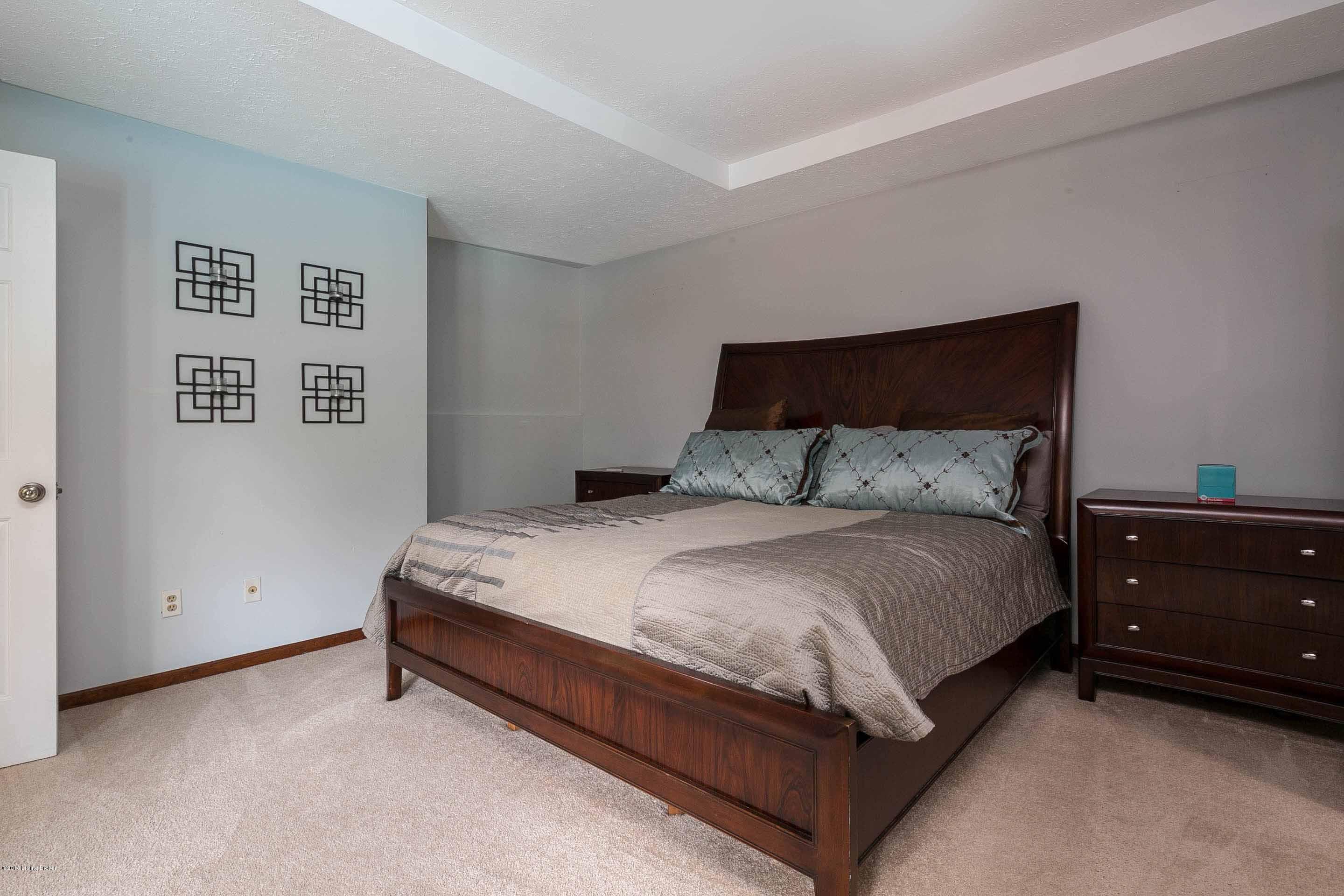 240 Travis Road Shepherdsville, KY 40165 - Photo 51 of 59 46