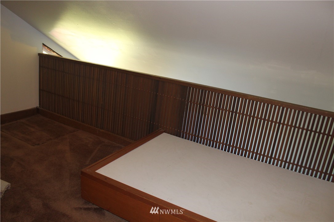 13803 Southeast 180th Street Renton, WA 98058 - Photo 17 of 25 Gallery Image 17