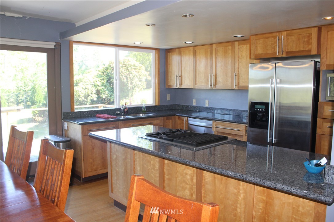 13803 Southeast 180th Street Renton, WA 98058 - Photo 7 of 25 Gallery Image 7