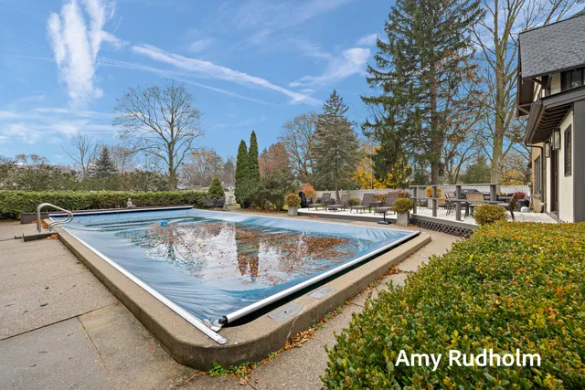 $1,650,000 | 522 River Street, Spring Lake, MI 49456