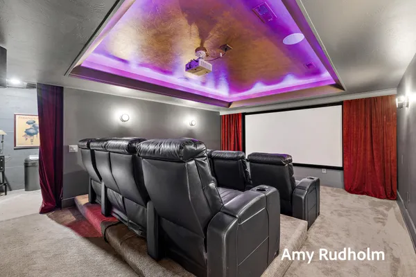 $1,590,000 | 522 River Street, Spring Lake, MI 49456