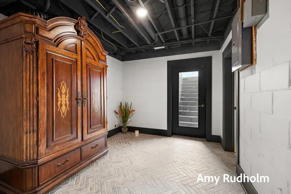 $1,590,000 | 522 River Street, Spring Lake, MI 49456