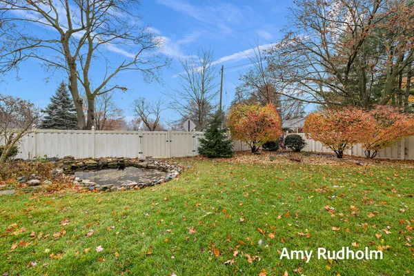 $1,590,000 | 522 River Street, Spring Lake, MI 49456