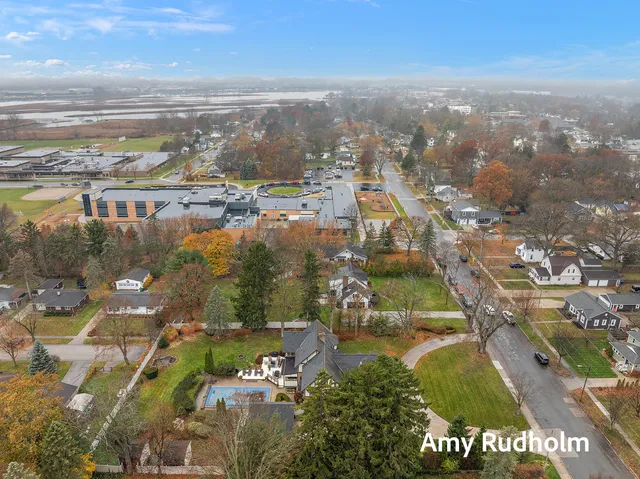 $1,650,000 | 522 River Street, Spring Lake, MI 49456