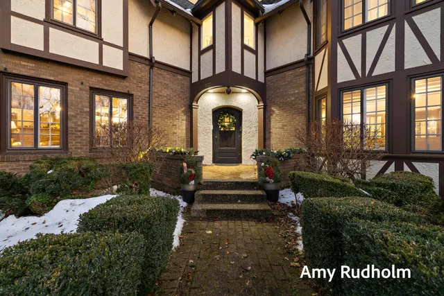 $1,650,000 | 522 River Street, Spring Lake, MI 49456