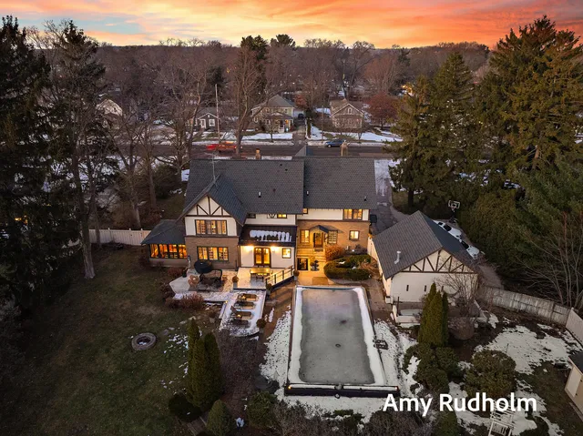 $1,650,000 | 522 River Street, Spring Lake, MI 49456