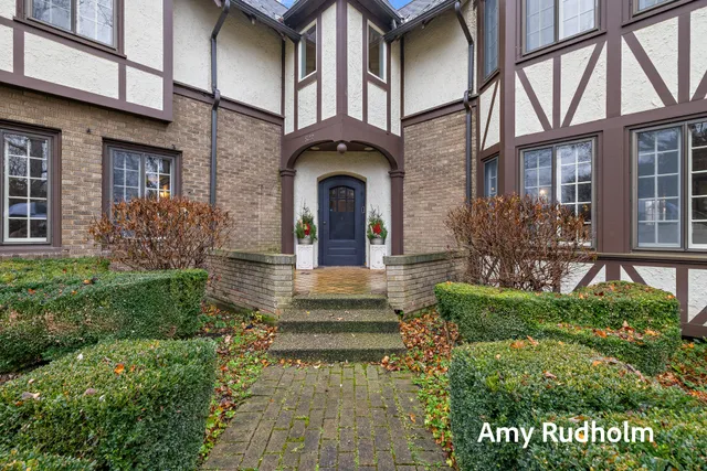 $1,650,000 | 522 River Street, Spring Lake, MI 49456