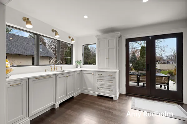 $1,590,000 | 522 River Street, Spring Lake, MI 49456