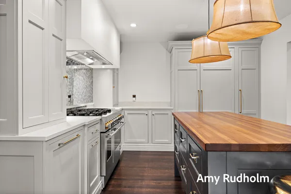 $1,590,000 | 522 River Street, Spring Lake, MI 49456