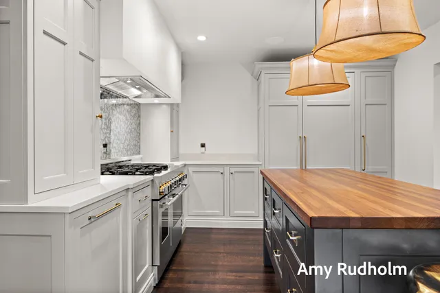 $1,650,000 | 522 River Street, Spring Lake, MI 49456