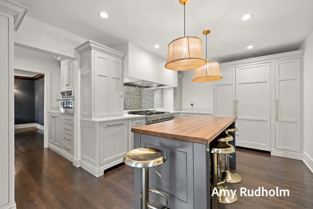 $1,650,000 | 522 River Street, Spring Lake, MI 49456