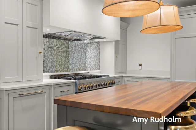 $1,650,000 | 522 River Street, Spring Lake, MI 49456