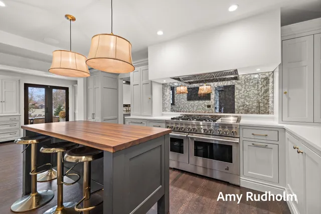 $1,650,000 | 522 River Street, Spring Lake, MI 49456