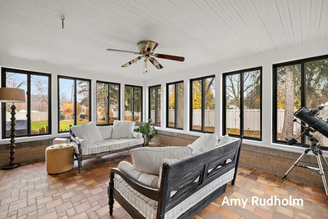 $1,650,000 | 522 River Street, Spring Lake, MI 49456