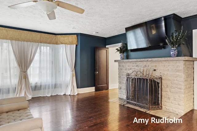 $1,650,000 | 522 River Street, Spring Lake, MI 49456