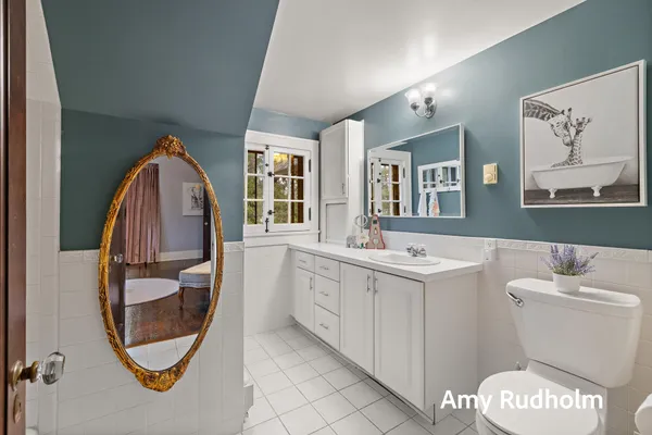 $1,590,000 | 522 River Street, Spring Lake, MI 49456