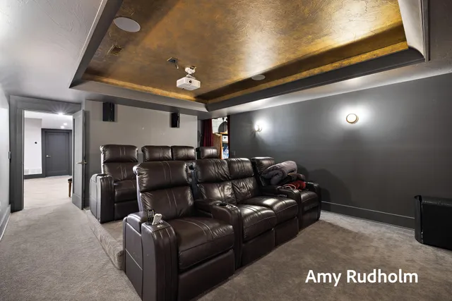 $1,650,000 | 522 River Street, Spring Lake, MI 49456